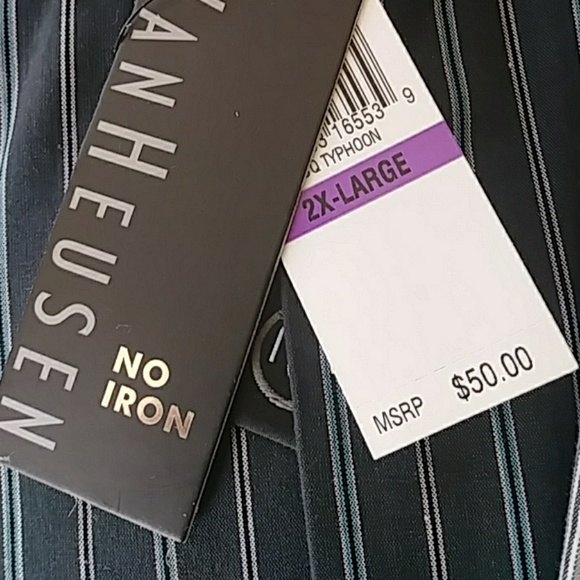 Men short sleeve shirts Each - Picture 3 of 3